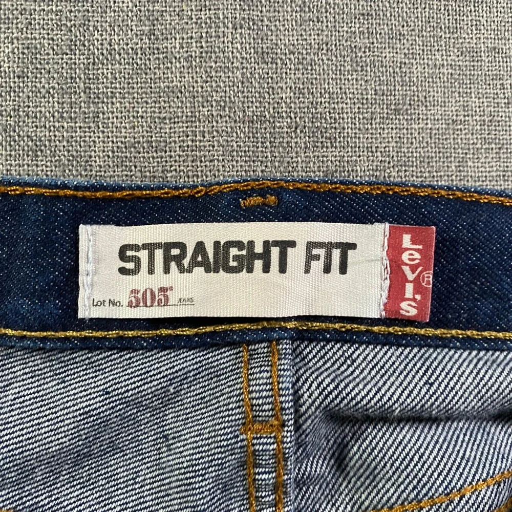 Levis 505‎ Mens W40 L30 (Fits 40x27) Dark Wash Straight Fit Denim Jeans